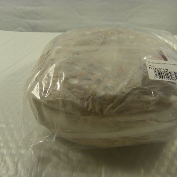 Betsey Johnson Kitsch I'm Everything Bagel Crossbody Bag BJ32970N NEW SEALED - Picture 15 of 15